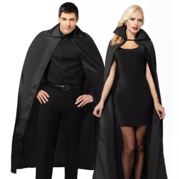 Spirit Black Collared Cape - includes vampire fangs and pendant! - Picture 1 of 7